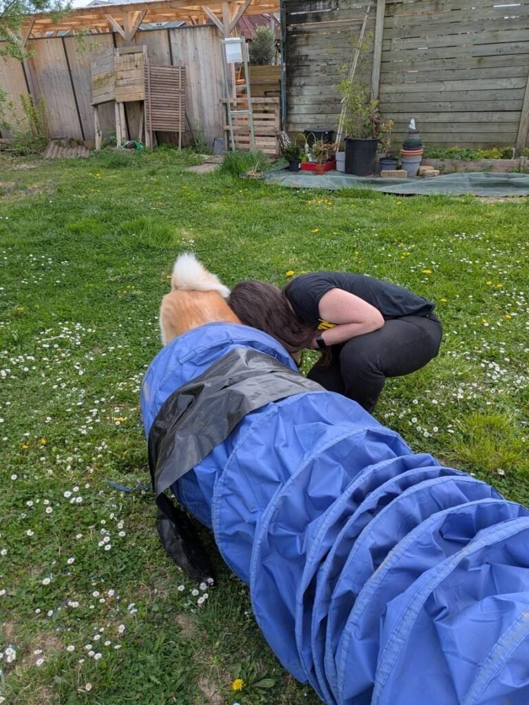 Yasuna découvre le tunnel